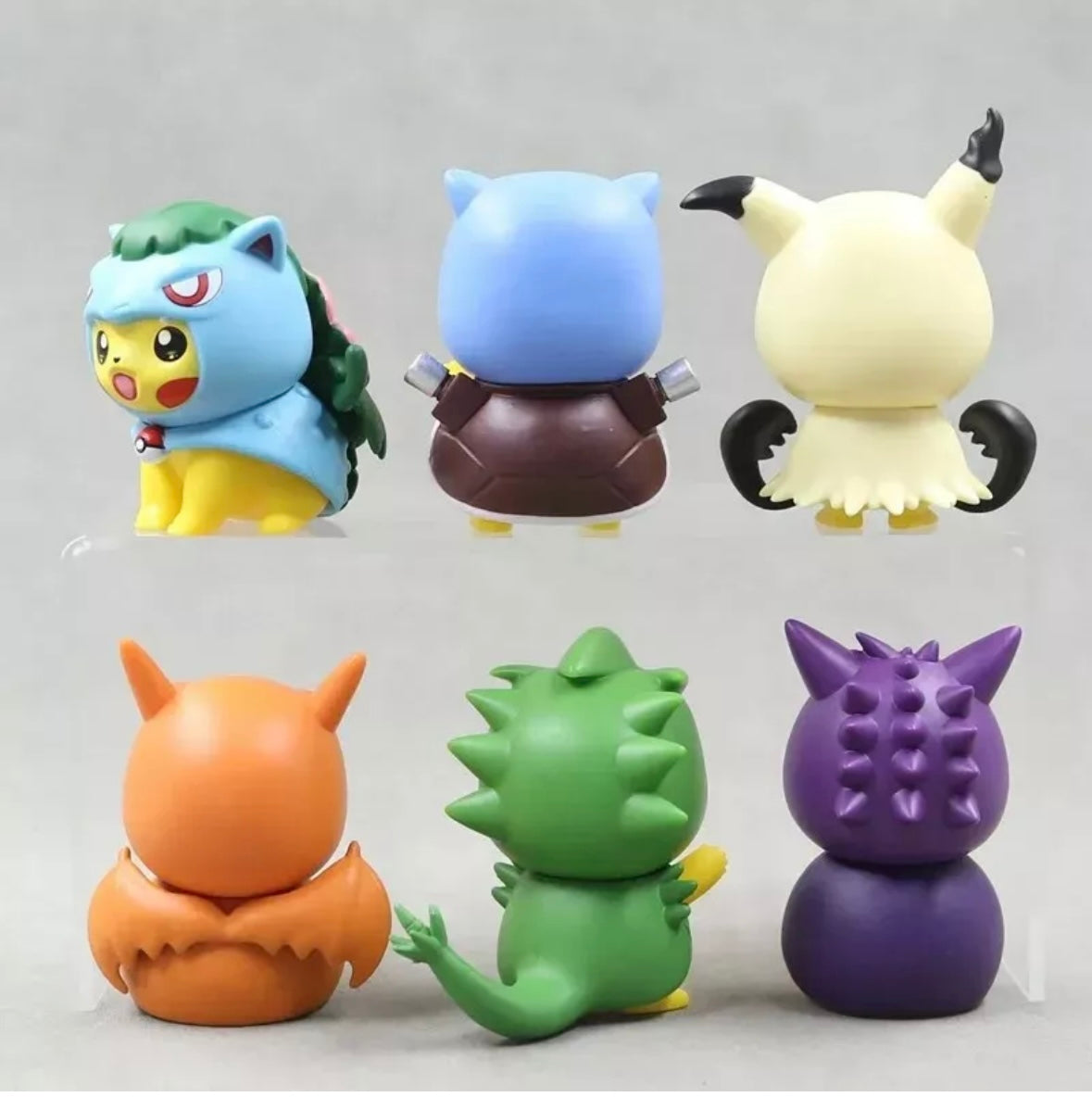 Poncho Pikachu Figure