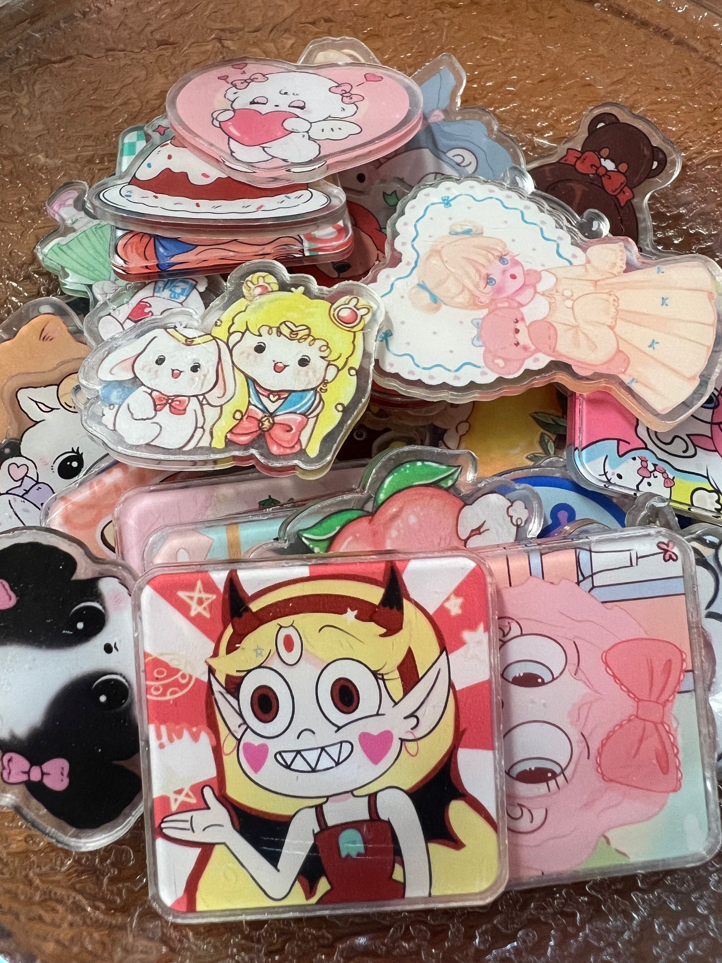 Mix Acrylic Characters Pack