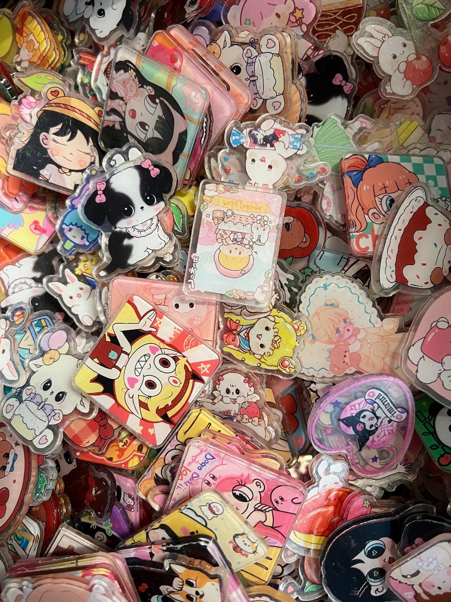 Mix Acrylic Characters Pack