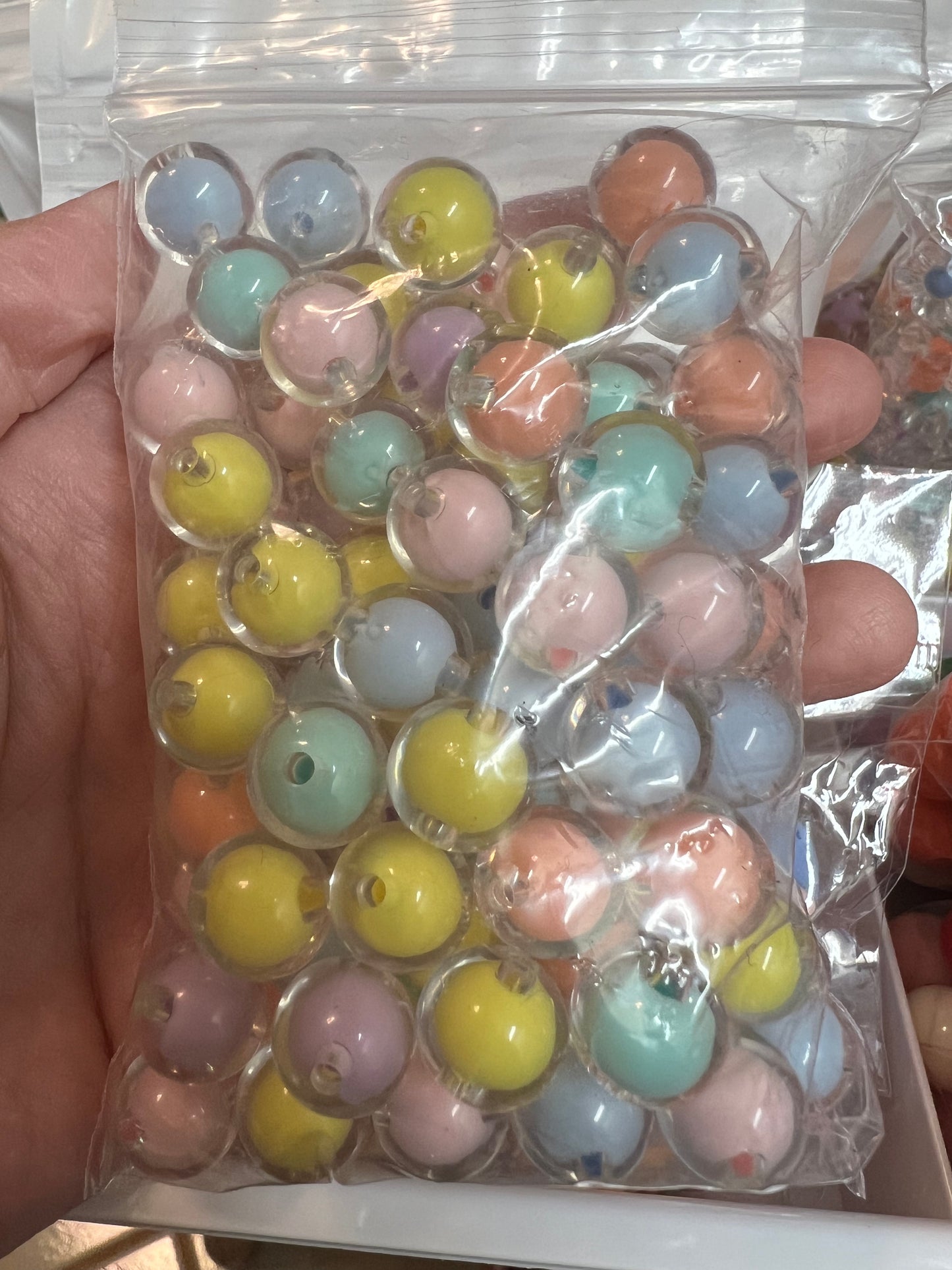 Mixed beads pack