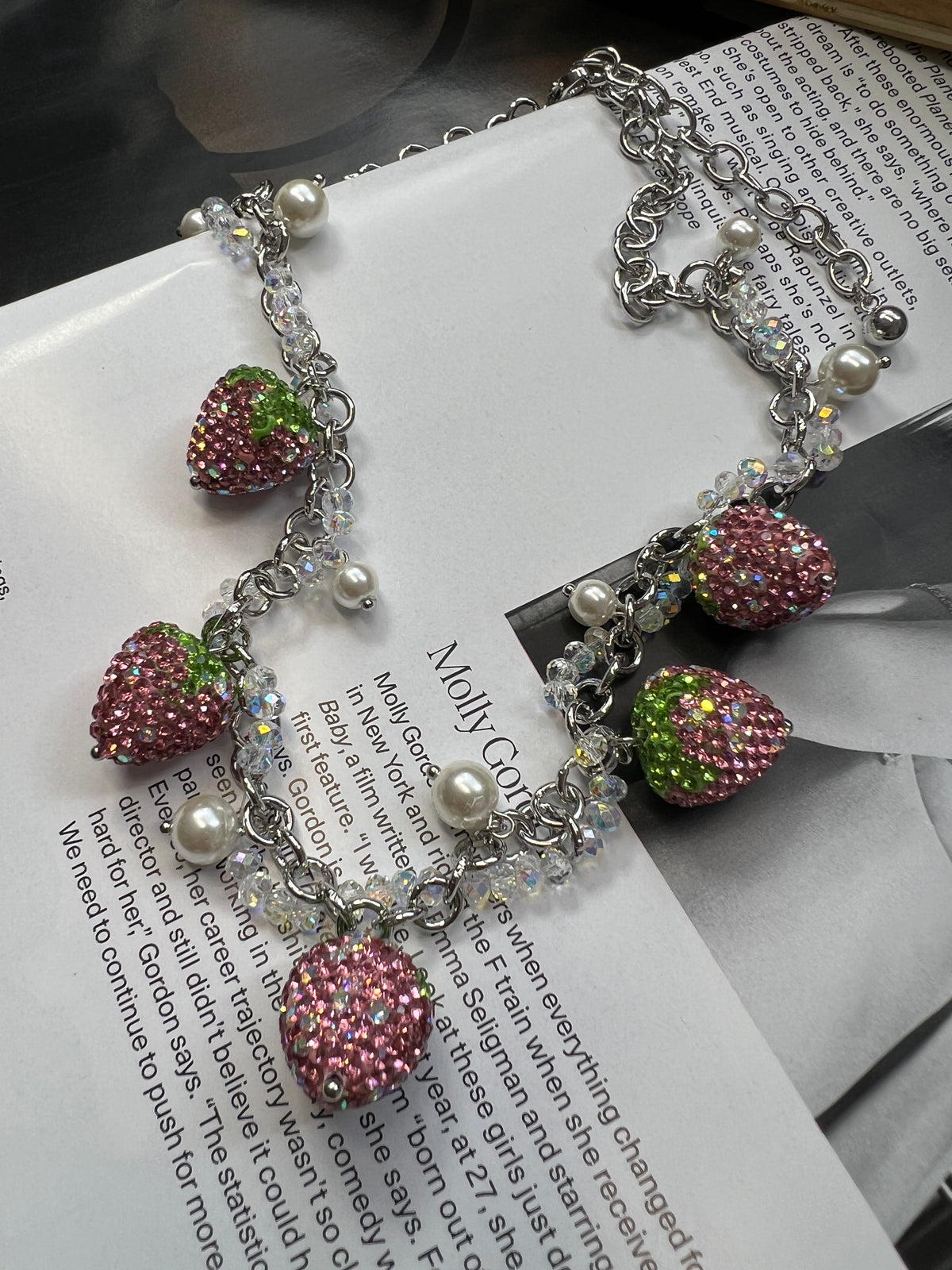Sparkling Strawberry Chain