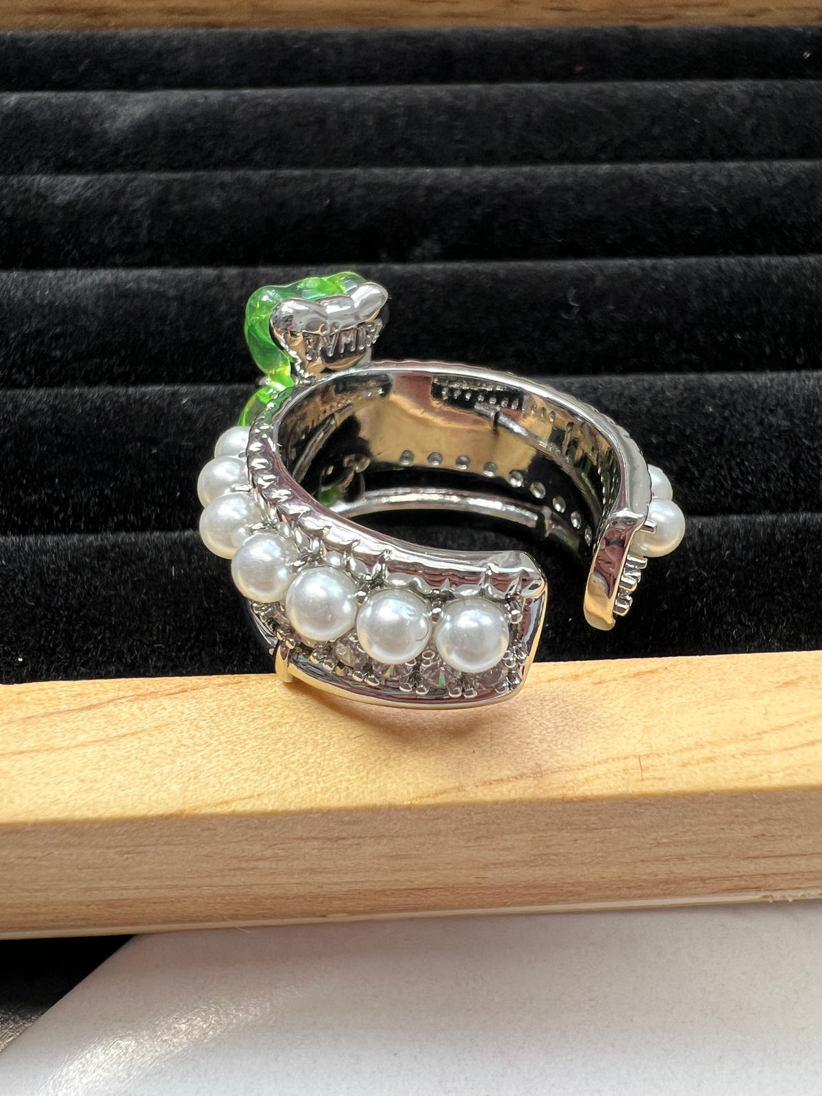 Green Bear Ring