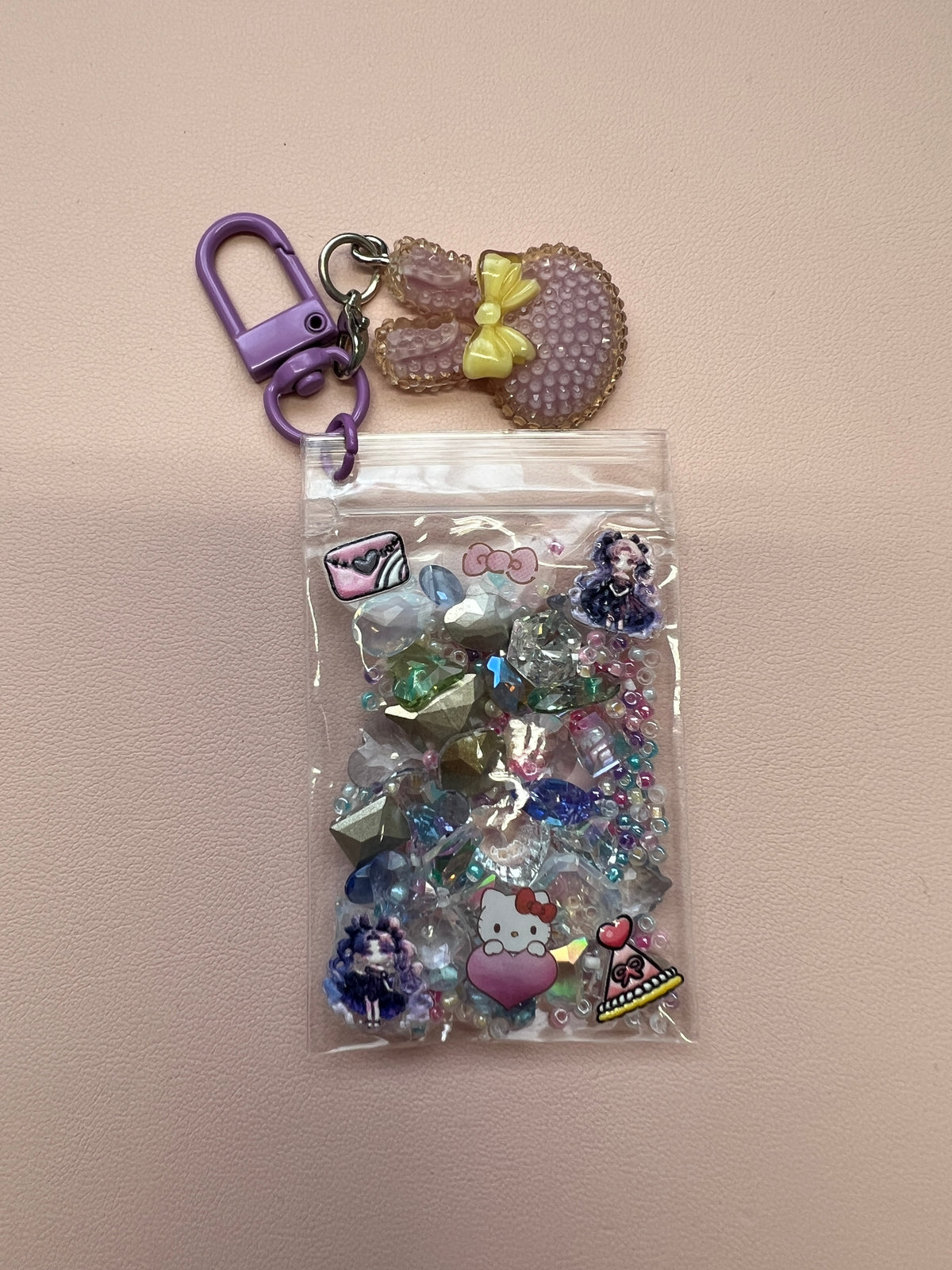 Little pouch beads keychain