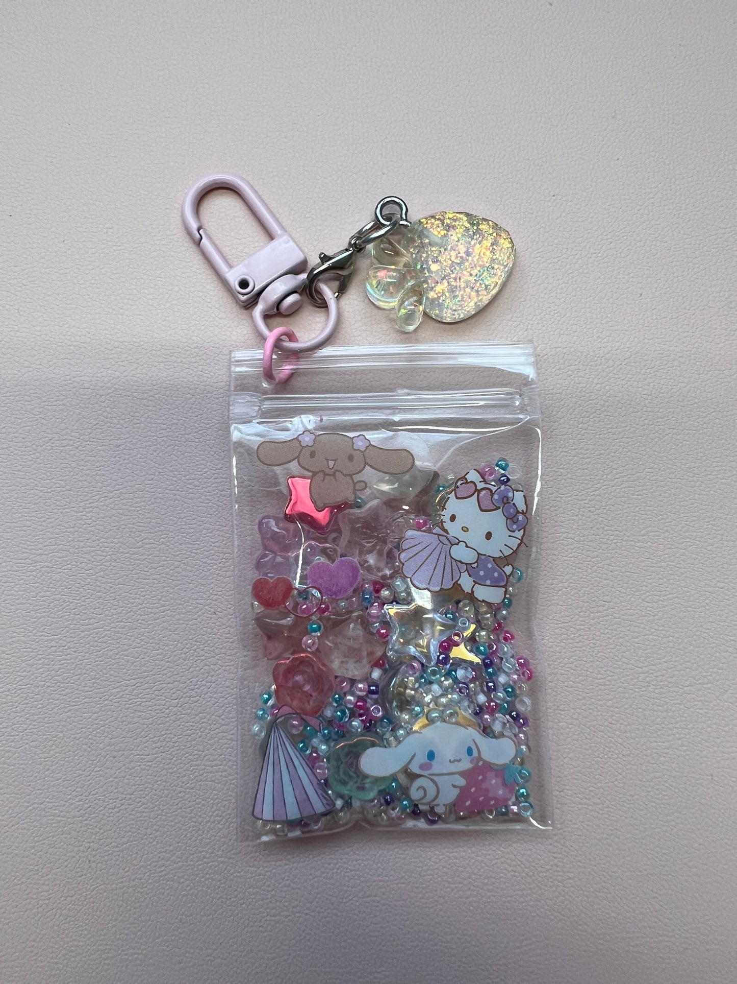 Little pouch beads keychain