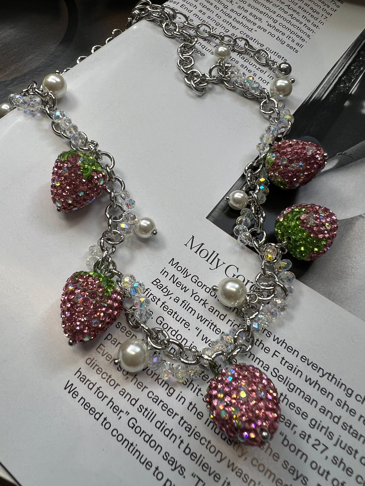 Sparkling Strawberry Chain