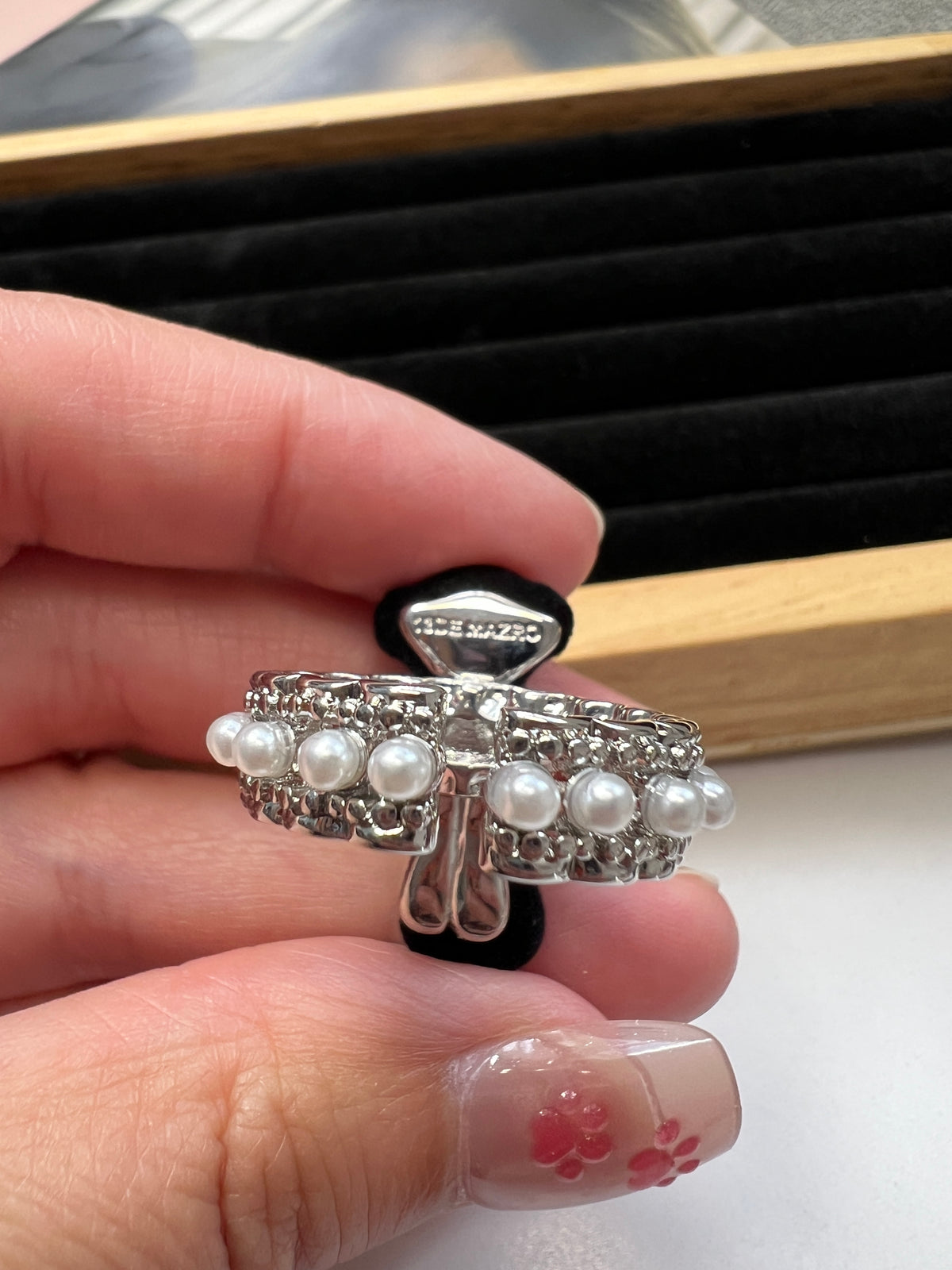 Black Bear Flocked Ring